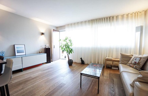 Saint-Lambert Apartment | Charming Apt Close To The Cartier Foundation