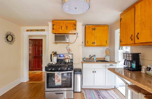 Montclair Apartment | Charming Apt Walkable to Shop, Eat & NYC Transport