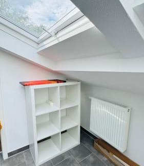 Oberdorla Apartment | Charming Attic Retreat with Sloped Roof