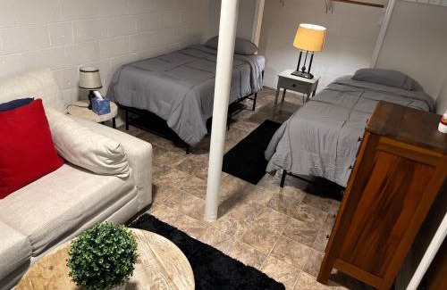 Alpharetta House | Charming Basement Studio Oasis!
