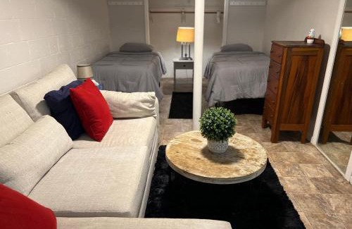 Alpharetta House | Charming Basement Studio Oasis!