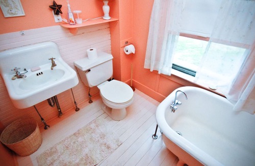 Pine Point Cottage | Charming beach cottage in beautiful Pine Point