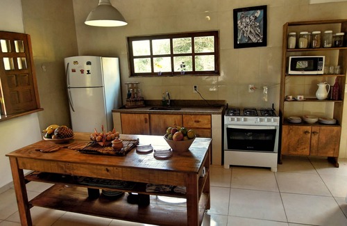 Aritagua House | Charming beach house with private pool, land of 8500m2 of Mata Atlantica