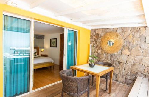 Morne Criquet House | Charming bungalow in Saint Barthélemy with shared pool