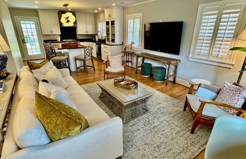 Richmond House | Charming Byrd Park 2 King BR/2 Bath, walk to Carytown!