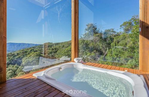 Anitapolis House | Charming Cabin in the Mountains w/Jacuzzi VST014