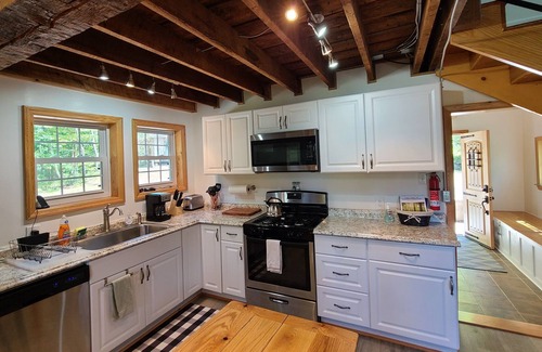 Franklin Cabin | Charming cabin nestled deep in the woods, great for a peaceful getaway