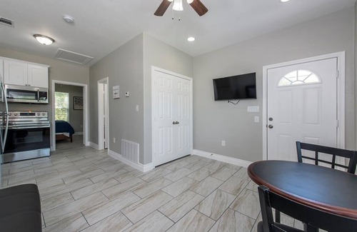 San Leon Cabin | Charming cabin with full kitchen! Unit 4/6