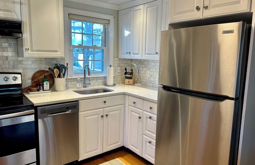South Yarmouth House | Charming Cape house - NEW Central AC, WiFi, laundry, patio, short walk to beach