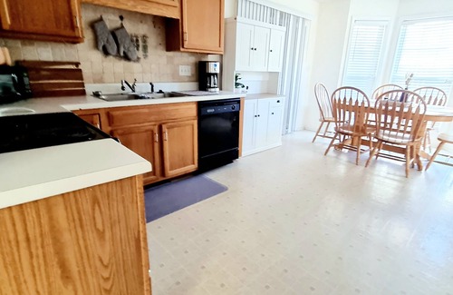 Northeast Raleigh House | Charming Casita 3bed in Raleigh near I-540