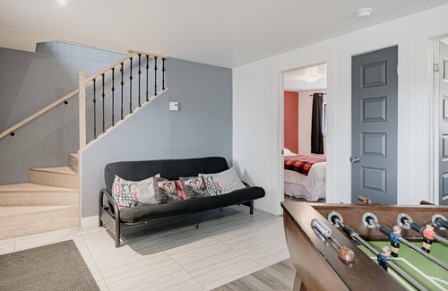 Saint-Sauveur Ski Chalet | CHARMING CHALET IN MORIN-HEIGHTS.