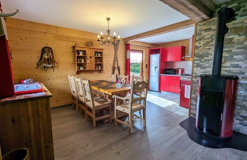Cornimont Cottage | Charming Chalet in Cornimont: Cozy Interior, Skiing, Hiking, Balcony & BBQ