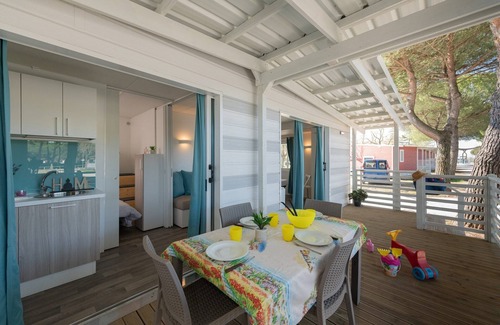 Zadina Pineta Cottage | Charming Coastal Stay