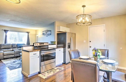 Columbus House | Charming Columbus Home ~ 7 Mi to Ohio State!