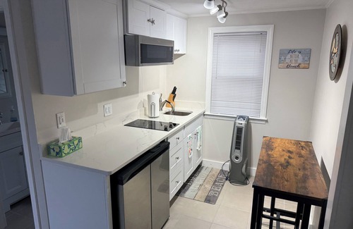 Dennis Port Condo | Charming condo efficiency in peaceful Dennisport with WiFi, AC