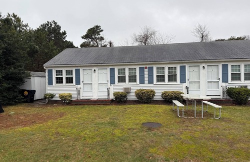 Dennis Port Condo | Charming condo efficiency in peaceful Dennisport with WiFi, AC