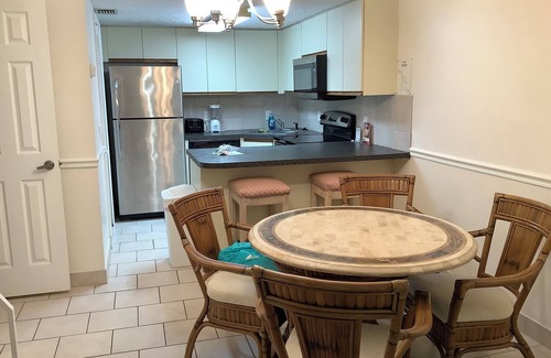 Port Canaveral Condo | Charming condo in excellent Cape Canaveral sleeps 6