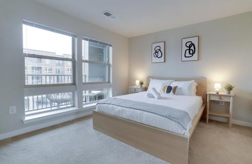 Jefferson Manor Apartment | Charming Condo with Nice Amenities at Alexandria