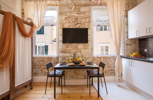 Corfu Town Villa | Charming Corfu Villa | 1 Bedroom |.