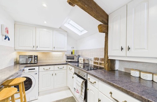 Broadwell House | Charming Cotswold Stay | Holiday Cottage