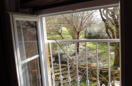 Borreze House | Charming cottage in black Périgord: "La Grange"
