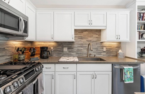 Coronado Cottage | Charming cottage in delightful Coronado
