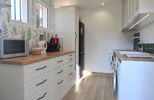 St.-Remy-de-Provence House | Charming cottage in Saint Remy de Provence, 4-5 people with pool and garden
