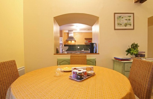 Saint-Lo Cottage | Charming Cottage in Tranquil Valley - Terrace, Private Garden, Pet-Friendly, WiFi, Parking