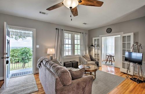 Natchez House | Charming Cottage with Mississippi River Views!
