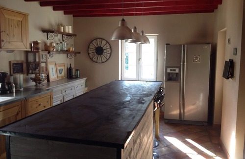 Cavaillon House | Charming country house between Luberon, Alpilles and Ventoux, secure swimming pool, garden