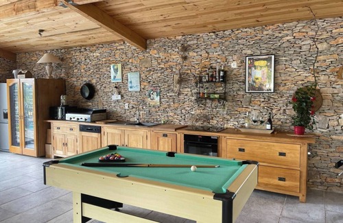 Quartier des Espesses House | Charming Country large home close to center with pool, quiet