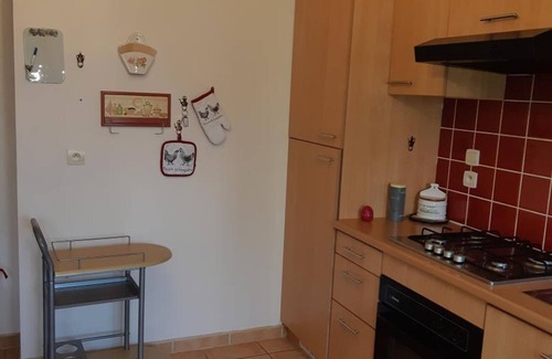 Luzille Cottage | Charming Countryside Retreat Near Loire Castles - 2BR, Garden, Wi-Fi, Pet-Friendly, Family-Friendly