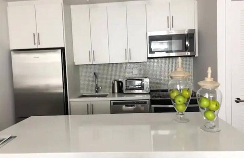 Innisfil Condo | Charming, cozy & beautiful condo on 5 star Resort