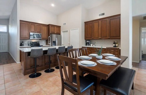 Chandler House | Charming Desert Oasis w/*HEATED* Pool! - Chandler