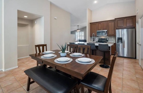 Chandler House | Charming Desert Oasis w/*HEATED* Pool! - Chandler