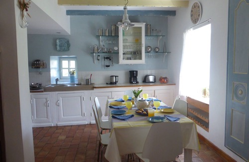 Vesseaux Other | Charming detached house with terrace in a farmhouse with swimming pool and garden