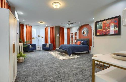 Downtown Harrisburg Apartment | Charming Downtown Retreat Steps from Capitol Bldg