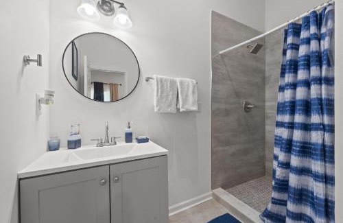 Church Street House | Charming Escape with Hot Tub & Fire Pit Winter Haven!