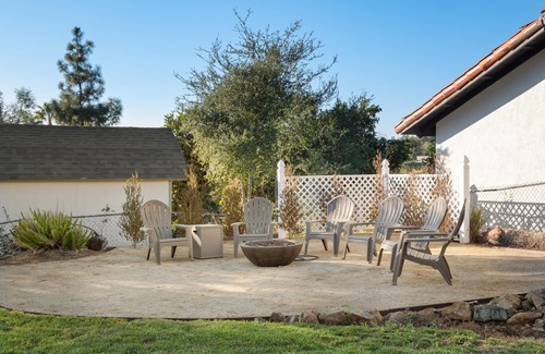 Vista House | Charming Estate near BEACHES, ZOO, LEGOLAND, WEDDING VENUES, WINERIES…