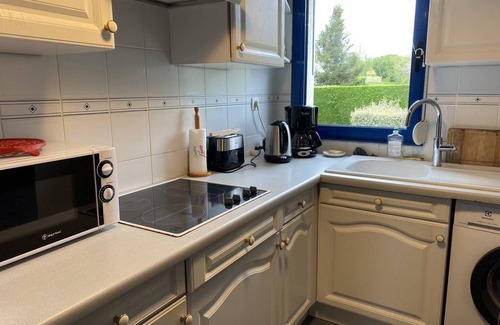 Saint-Cast-le-Guildo Apartment | Charming flat SEA VIEW 4 pers. with WIFI