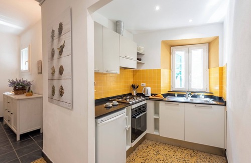 Vernazza Apartment | Charming Flat In Vernazza, Vernazza, Italy