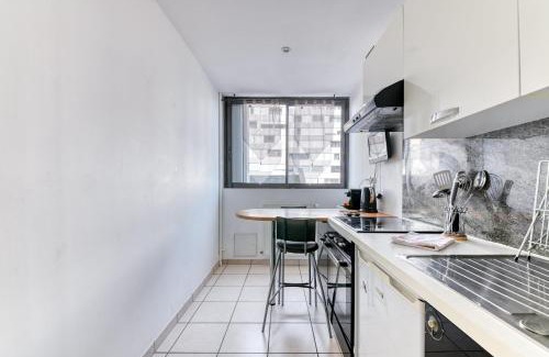 Zola - Pressense Apartment | Charming Flat in Villeurbanne Gratte-Ciel