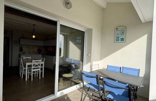 La Cotiniere Apartment | Charming apartment with sea view