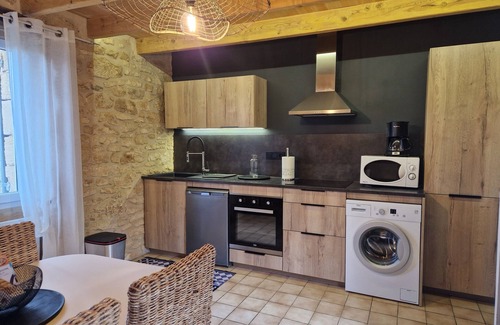 Sarlat-la-Caneda House | Charming french house, authenticity, exposed stones, beams, fireplace