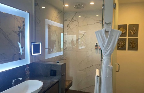 Cancun Resort | Charming Garza Blanca Resort & Spa with swimming pool and beach access