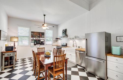 Metter House | Charming Georgia Cottage about 19 Mi to Statesboro!