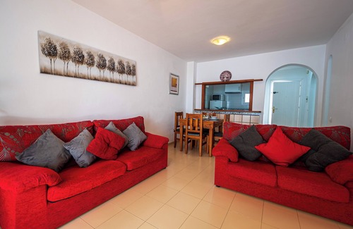 Puerto Rey Apartment | ➡️ Charming Ground Floor Apartment❤️ a stroll to beach ❤️ a walk to amenities ❤️