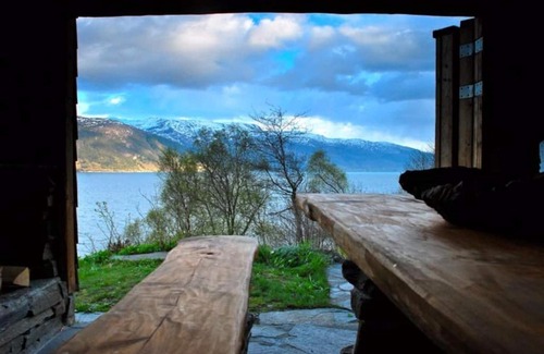 Kvam House | Charming guest house with amazing view