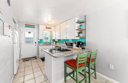 Gulf Shores Condo | Charming Harbor House 2bd 2ba Heated Pool Beach & Ocean View Balcony