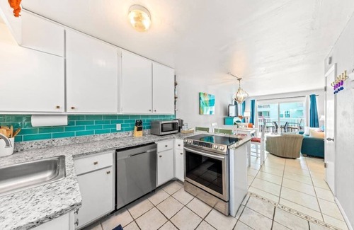 Gulf Shores Condo | Charming Harbor House 2bd 2ba Heated Pool Beach & Ocean View Balcony